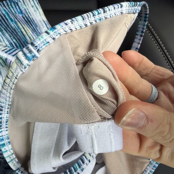 Lululemon Floral Striped Workout Tank - Picture 3 of 3